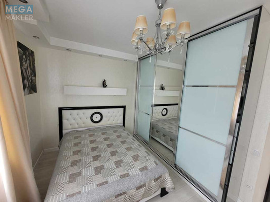 Оренда 3 кімнатної квартири, <a class="location-link" href="/kiev/" title="Недвижимость Київ">Київ</a>, <a class="location-link" href="/kiev/darnickij/" title="Недвижимость Дарницький район">Дарницький р-н</a>, Урловская ул., 40 (изображение 5)