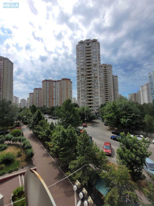 Оренда 3 кімнатної квартири, <a class="location-link" href="/kiev/" title="Недвижимость Київ">Київ</a>, <a class="location-link" href="/kiev/darnickij/" title="Недвижимость Дарницький район">Дарницький р-н</a>, Урловская ул., 40 (изображение 21)