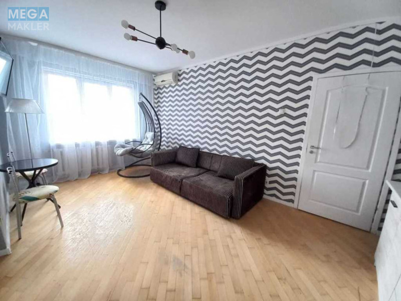 Продаж 2 кімнатної квартири (52/?/17), 15 пов. 18 пов. будинку, <a class="location-link" href="/kiev/" title="Недвижимость Київ">Київ</a>, <a class="location-link" href="/kiev/darnickij/" title="Недвижимость Дарницький район">Дарницький р-н</a>, Харьковское шоссе, 56 (изображение 2)