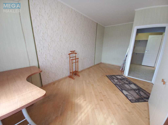 Продаж 2 кімнатної квартири (52/?/17), 15 пов. 18 пов. будинку, <a class="location-link" href="/kiev/" title="Недвижимость Київ">Київ</a>, <a class="location-link" href="/kiev/darnickij/" title="Недвижимость Дарницький район">Дарницький р-н</a>, Харьковское шоссе, 56 (изображение 10)