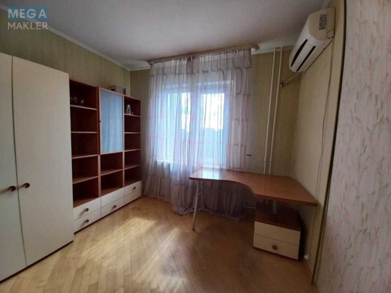 Продаж 2 кімнатної квартири (52/?/17), 15 пов. 18 пов. будинку, <a class="location-link" href="/kiev/" title="Недвижимость Київ">Київ</a>, <a class="location-link" href="/kiev/darnickij/" title="Недвижимость Дарницький район">Дарницький р-н</a>, Харьковское шоссе, 56 (изображение 16)