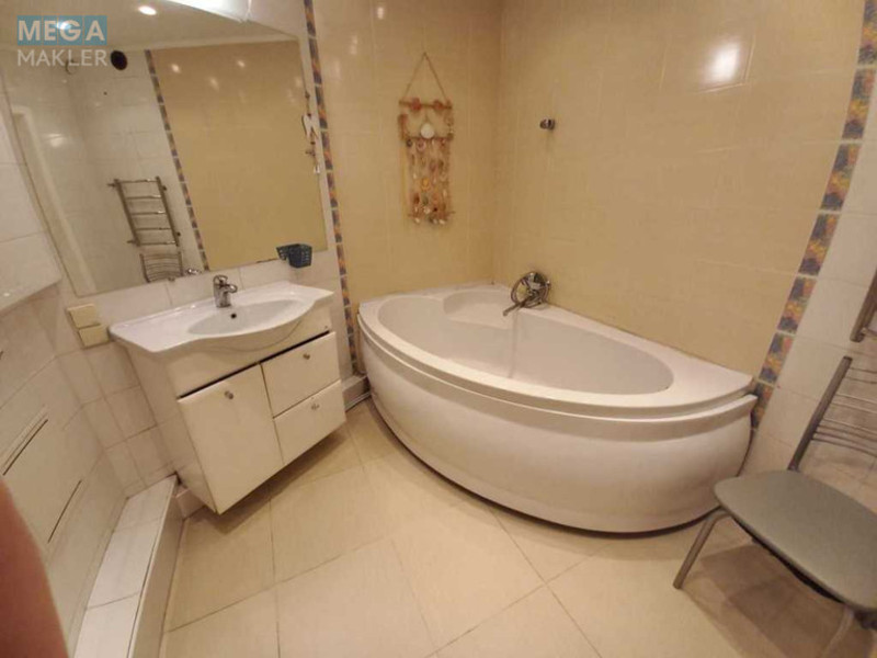 Продаж 2 кімнатної квартири (52/?/17), 15 пов. 18 пов. будинку, <a class="location-link" href="/kiev/" title="Недвижимость Київ">Київ</a>, <a class="location-link" href="/kiev/darnickij/" title="Недвижимость Дарницький район">Дарницький р-н</a>, Харьковское шоссе, 56 (изображение 20)