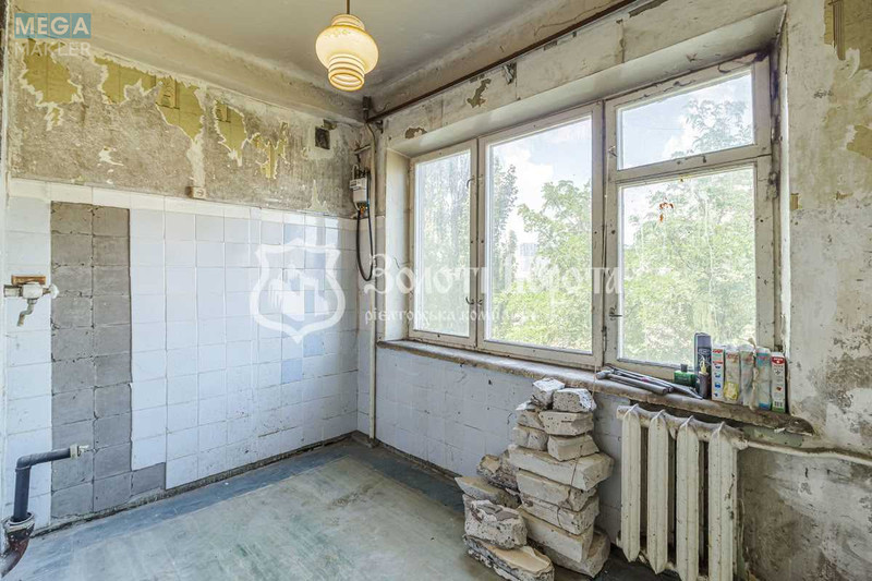 Продаж 1 кімнатної квартири (29/15/6), 4 пов. 5 пов. будинку, <a class="location-link" href="/kiev/" title="Недвижимость Київ">Київ</a>, <a class="location-link" href="/kiev/dneprovskij/" title="Недвижимость Дніпровський район">Дніпровський р-н</a>, Будівельників вул., 15 (изображение 5)