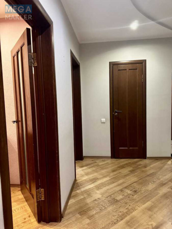 Оренда 2 кімнатної квартири, <a class="location-link" href="/kiev/" title="Недвижимость Київ">Київ</a>, <a class="location-link" href="/kiev/goloseevskij/" title="Недвижимость Голосіївський район">Голосіївський р-н</a>, Валерія Лобановського просп., 126Г (изображение 9)