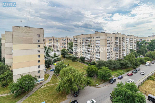 Продаж 2 кімнатної квартири (79/35/18), 8 пов. 18 пов. будинку, <a class="location-link" href="/kiev/" title="Недвижимость Київ">Київ</a>, <a class="location-link" href="/kiev/svyatoshinskij/" title="Недвижимость Святошинський район">Святошинський р-н</a>, Святошинська вул., 4 (изображение 21)