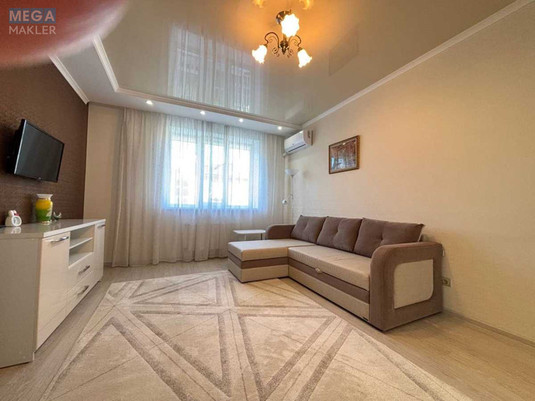 Продаж 1 кімнатної квартири (39/17/12), 5 пов. 12 пов. будинку, <a class="location-link" href="/sofievskaya-borshagovka/" title="Недвижимость Софіївська Борщагівка">Софіївська Борщагівка</a>, Амосова, 22 (изображение 2)