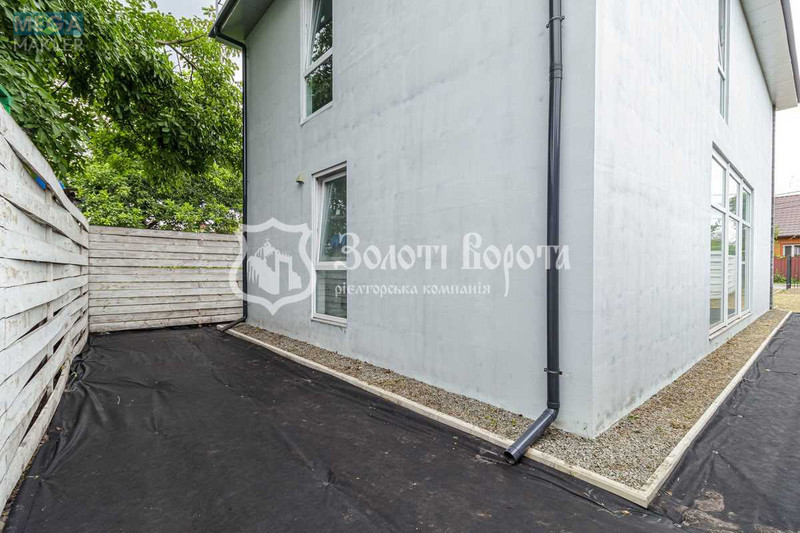 Продаж дома, 2 поверху, 155 кв.м, 6 кімнат, ділянка 6 соток, <a class="location-link" href="/kiev/" title="Недвижимость Київ">Київ</a>, <a class="location-link" href="/kiev/dneprovskij/" title="Недвижимость Дніпровський район">Дніпровський р-н</a>, Русанівські сади вул., 10 (изображение 2)