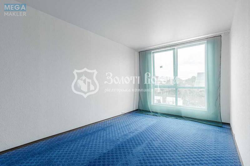 Продаж дома, 2 поверху, 155 кв.м, 6 кімнат, ділянка 6 соток, <a class="location-link" href="/kiev/" title="Недвижимость Київ">Київ</a>, <a class="location-link" href="/kiev/dneprovskij/" title="Недвижимость Дніпровський район">Дніпровський р-н</a>, Русанівські сади вул., 10 (изображение 6)