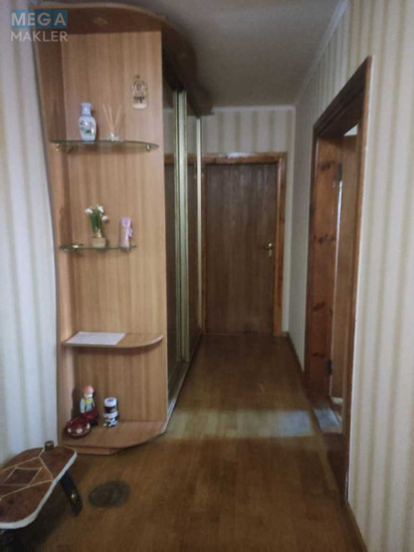 Оренда 2 кімнатної квартири, <a class="location-link" href="/kiev/" title="Недвижимость Київ">Київ</a>, <a class="location-link" href="/kiev/goloseevskij/" title="Недвижимость Голосіївський район">Голосіївський р-н</a>, Феодосийская ул., 8 (изображение 8)