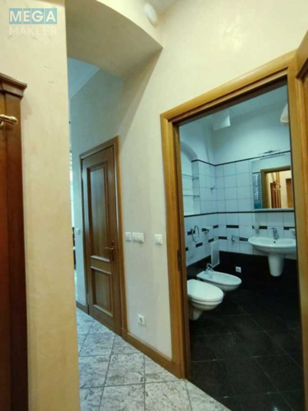 Продаж 2 кімнатної квартири (67/45/15), 1 пов. 6 пов. будинку, <a class="location-link" href="/kiev/" title="Недвижимость Київ">Київ</a>, <a class="location-link" href="/kiev/pecherskij/" title="Недвижимость Печерський район">Печерський р-н</a>, Банкова вул., 1 (изображение 12)