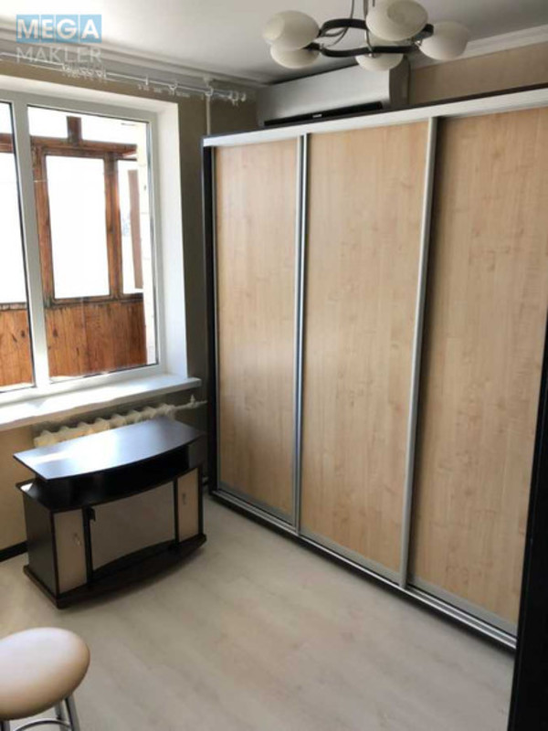 Продаж 1 кімнатної квартири (26,3/12/3,3), 7 пов. 9 пов. будинку, <a class="location-link" href="/kiev/" title="Недвижимость Київ">Київ</a>, <a class="location-link" href="/kiev/darnickij/" title="Недвижимость Дарницький район">Дарницький р-н</a>, Вереснева вул., 17 (изображение 6)