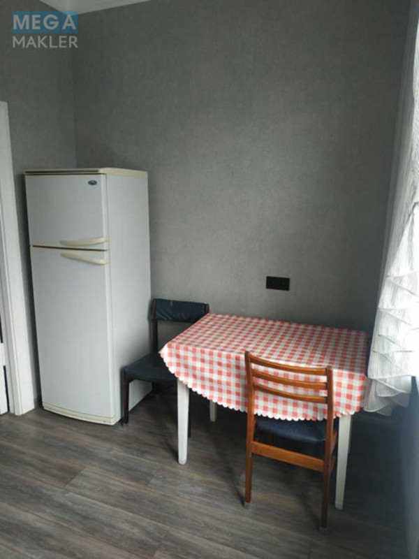 Оренда 2 кімнатної квартири, <a class="location-link" href="/kiev/" title="Недвижимость Київ">Київ</a>, <a class="location-link" href="/kiev/svyatoshinskij/" title="Недвижимость Святошинський район">Святошинський р-н</a>, Верховинна вул., 39 (изображение 6)