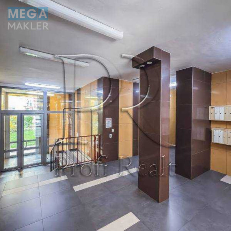 Продаж 1 кімнатної квартири (62/32/12), 8 пов. 9 пов. будинку, <a class="location-link" href="/kiev/" title="Недвижимость Київ">Київ</a>, <a class="location-link" href="/kiev/dneprovskij/" title="Недвижимость Дніпровський район">Дніпровський р-н</a>, Регенераторна вулиця, 4к2 (изображение 19)