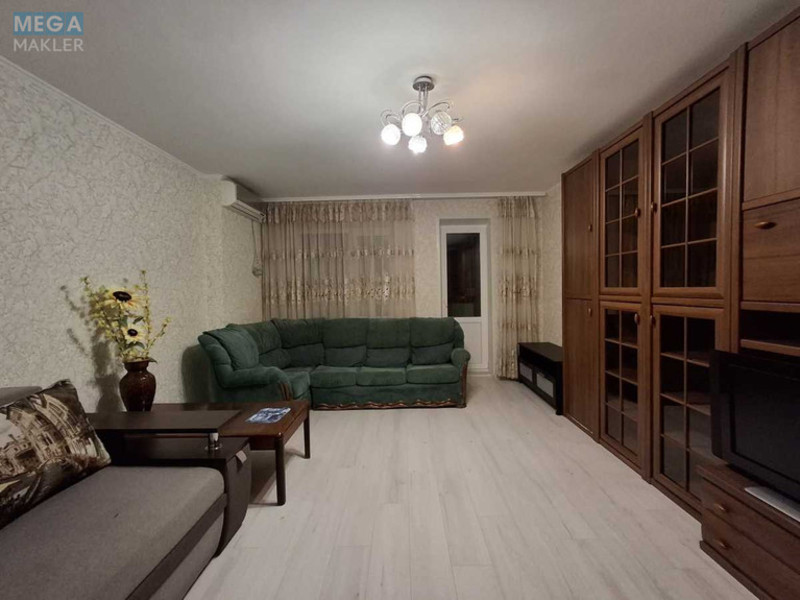 Оренда 1 кімнатної квартири, <a class="location-link" href="/kiev/" title="Недвижимость Київ">Київ</a>, <a class="location-link" href="/kiev/darnickij/" title="Недвижимость Дарницький район">Дарницький р-н</a>, Декабристів вул., 12/37 (изображение 3)