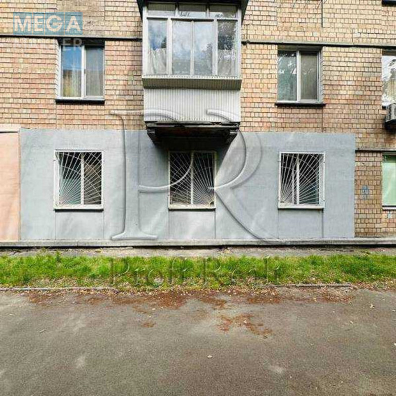 Продаж 2 кімнатної квартири (50/30/8), 1 пов. 5 пов. будинку, <a class="location-link" href="/kiev/" title="Недвижимость Київ">Київ</a>, <a class="location-link" href="/kiev/solomenskij/" title="Недвижимость Солом'янський район">Солом'янський р-н</a>, Міцкевича Адама вулиця, 9 (изображение 11)