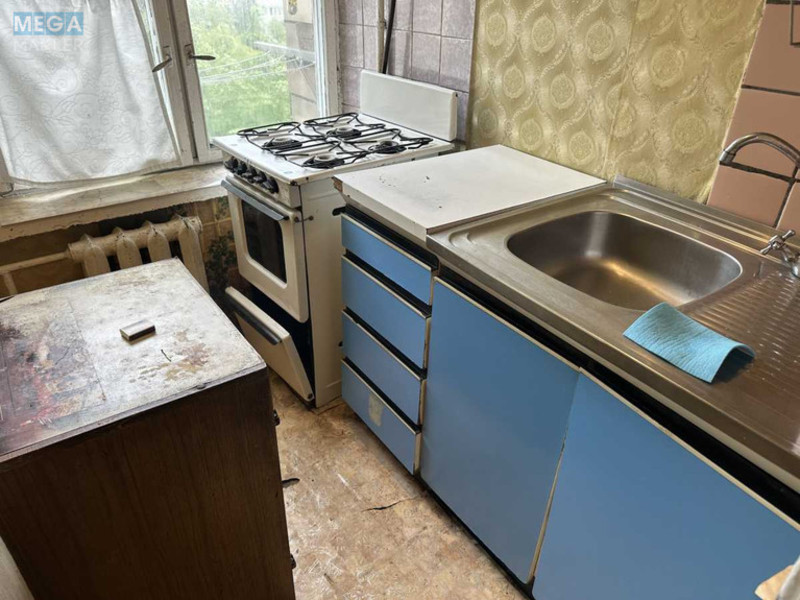 Продаж 1 кімнатної квартири (22/12/3), 8 пов. 9 пов. будинку, <a class="location-link" href="/kiev/" title="Недвижимость Київ">Київ</a>, <a class="location-link" href="/kiev/svyatoshinskij/" title="Недвижимость Святошинський район">Святошинський р-н</a>, Тулузи вул., 12 (изображение 8)