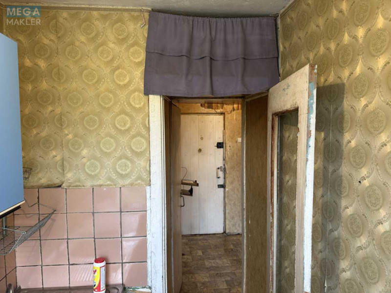 Продаж 1 кімнатної квартири (22/12/3), 8 пов. 9 пов. будинку, <a class="location-link" href="/kiev/" title="Недвижимость Київ">Київ</a>, <a class="location-link" href="/kiev/svyatoshinskij/" title="Недвижимость Святошинський район">Святошинський р-н</a>, Тулузи вул., 12 (изображение 11)