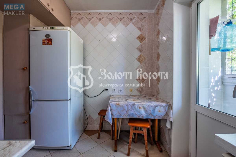 Продаж 1 кімнатної квартири (27,8/13/5,3), 1 пов. 9 пов. будинку, <a class="location-link" href="/kiev/" title="Недвижимость Київ">Київ</a>, <a class="location-link" href="/kiev/darnickij/" title="Недвижимость Дарницький район">Дарницький р-н</a>, Миколи Бажана просп., 5в (изображение 7)