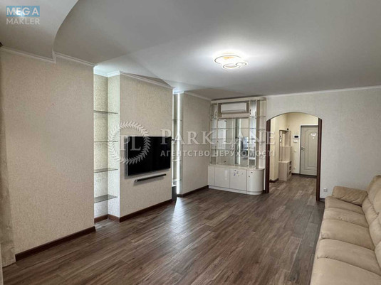 Оренда 3 кімнатної квартири, <a class="location-link" href="/kiev/" title="Недвижимость Київ">Київ</a>, <a class="location-link" href="/kiev/goloseevskij/" title="Недвижимость Голосіївський район">Голосіївський р-н</a>, Лобановского просп., 150 (изображение 6)