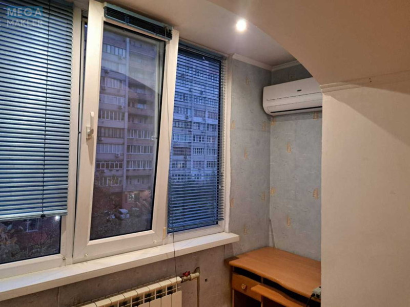 Оренда 1 кімнатної квартири, <a class="location-link" href="/kiev/" title="Недвижимость Київ">Київ</a>, <a class="location-link" href="/kiev/shevchenkovskij/" title="Недвижимость Шевченківський район">Шевченківський р-н</a>, Григория Андрющенко ул., 4б (изображение 9)