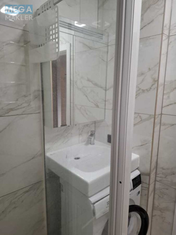 Оренда 1 кімнатної квартири, <a class="location-link" href="/kiev/" title="Недвижимость Київ">Київ</a>, <a class="location-link" href="/kiev/shevchenkovskij/" title="Недвижимость Шевченківський район">Шевченківський р-н</a>, Сімї Хохлових вул., 1 (изображение 12)