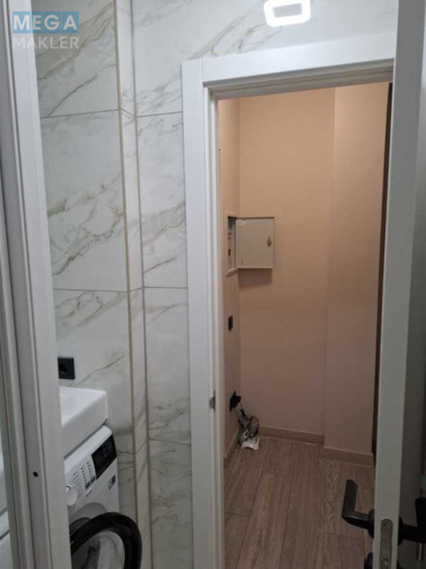 Оренда 1 кімнатної квартири, <a class="location-link" href="/kiev/" title="Недвижимость Київ">Київ</a>, <a class="location-link" href="/kiev/shevchenkovskij/" title="Недвижимость Шевченківський район">Шевченківський р-н</a>, Сімї Хохлових вул., 1 (изображение 13)