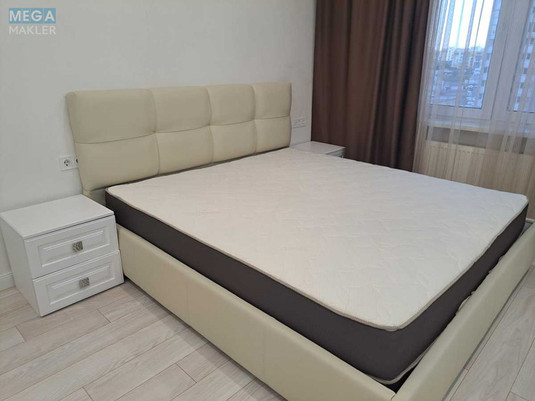 Оренда 2 кімнатної квартири, <a class="location-link" href="/kiev/" title="Недвижимость Київ">Київ</a>, <a class="location-link" href="/kiev/podolskij/" title="Недвижимость Подільський район">Подільський р-н</a>, Сергея Данченко вул., 5 (изображение 2)