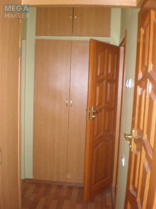 Оренда 2 кімнатної квартири, <a class="location-link" href="/kiev/" title="Недвижимость Київ">Київ</a>, <a class="location-link" href="/kiev/darnickij/" title="Недвижимость Дарницький район">Дарницький р-н</a>, Анни Ахматової вул., 21 (изображение 4)