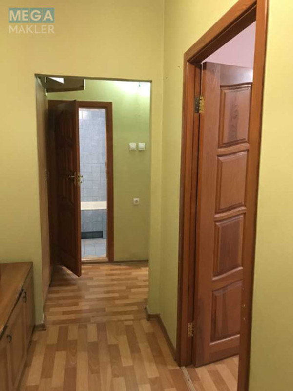 Оренда 2 кімнатної квартири, <a class="location-link" href="/kiev/" title="Недвижимость Київ">Київ</a>, <a class="location-link" href="/kiev/darnickij/" title="Недвижимость Дарницький район">Дарницький р-н</a>, Анни Ахматової вул., 21 (изображение 6)