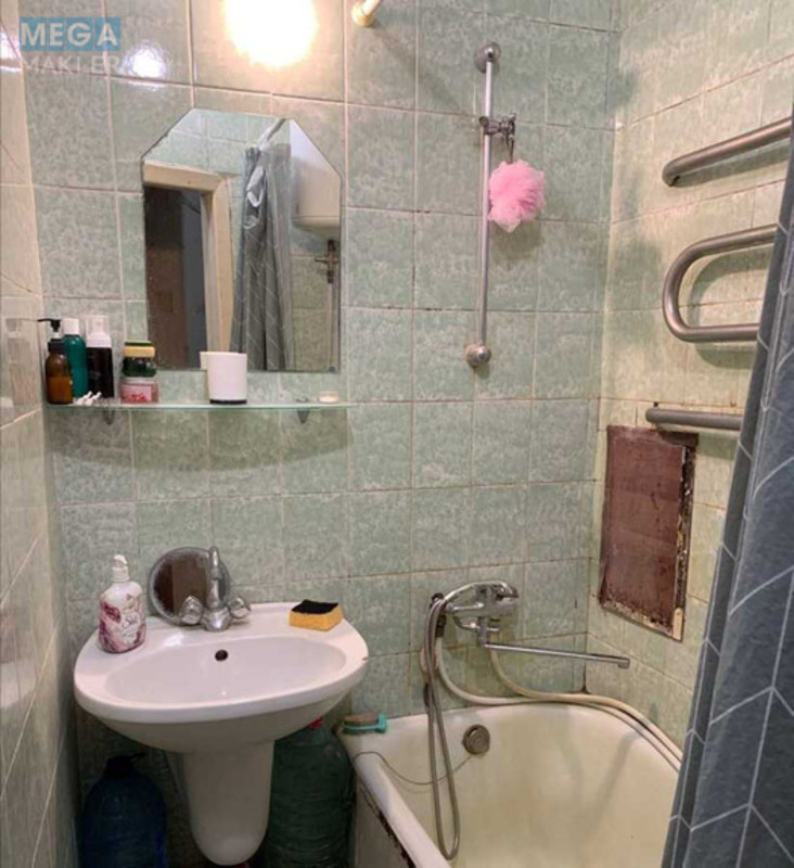 Оренда 2 кімнатної квартири, <a class="location-link" href="/kiev/" title="Недвижимость Київ">Київ</a>, <a class="location-link" href="/kiev/solomenskij/" title="Недвижимость Соломенский район">Соломенский р-н</a>, Борщаговская ул., 117/125 (изображение 7)