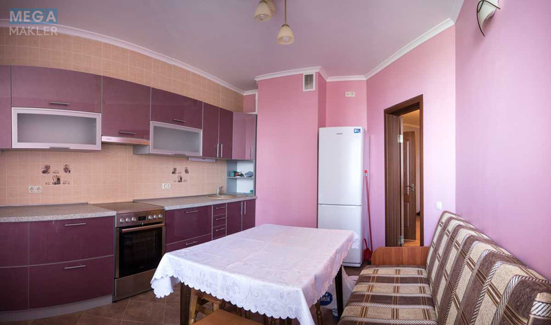 Оренда 1 кімнатної квартири, <a class="location-link" href="/kiev/" title="Недвижимость Київ">Київ</a>, <a class="location-link" href="/kiev/svyatoshinskij/" title="Недвижимость Святошинський район">Святошинський р-н</a>, Осенняя ул., 33 (изображение 4)