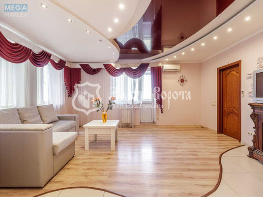 Продаж 3 кімнатної квартири (118/39/42), 18 пов. 28 пов. будинку, <a class="location-link" href="/kiev/" title="Недвижимость Київ">Київ</a>, <a class="location-link" href="/kiev/darnickij/" title="Недвижимость Дарницький район">Дарницький р-н</a>, Анни Ахматової вул., 13д (изображение 2)