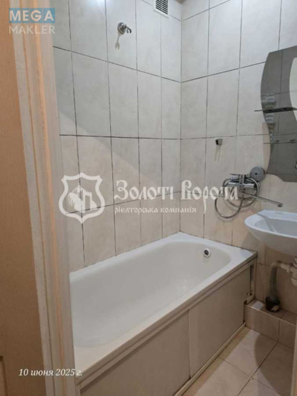 Продаж 2 кімнатної квартири (43,5/29/7,3), 2 пов. 5 пов. будинку, <a class="location-link" href="/kiev/" title="Недвижимость Київ">Київ</a>, <a class="location-link" href="/kiev/solomenskij/" title="Недвижимость Солом'янський район">Солом'янський р-н</a>, Відрадний просп., 28 (изображение 9)