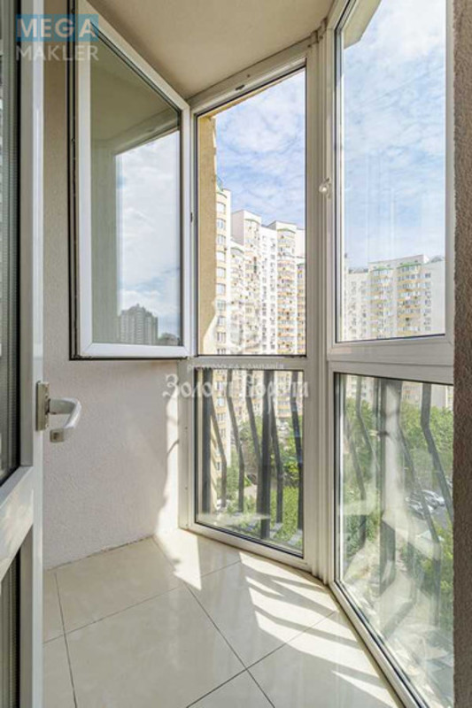 Продаж 1 кімнатної квартири (53,4/19/14,8), 9 пов. 23 пов. будинку, <a class="location-link" href="/kiev/" title="Недвижимость Київ">Київ</a>, <a class="location-link" href="/kiev/darnickij/" title="Недвижимость Дарницький район">Дарницький р-н</a>, Анни Ахматової вул., 50 (изображение 7)