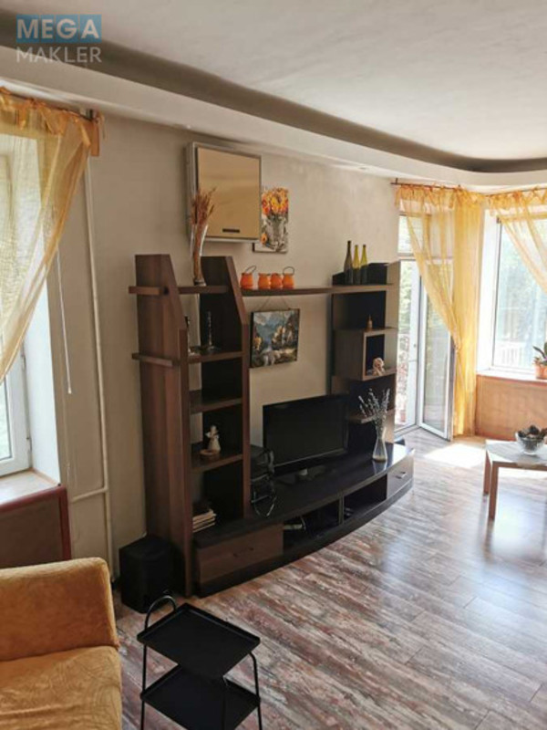 Оренда 2 кімнатної квартири, <a class="location-link" href="/kiev/" title="Недвижимость Київ">Київ</a>, <a class="location-link" href="/kiev/pecherskij/" title="Недвижимость Печерський район">Печерський р-н</a>, Михаила Грушевского ул., 28/2 (изображение 4)