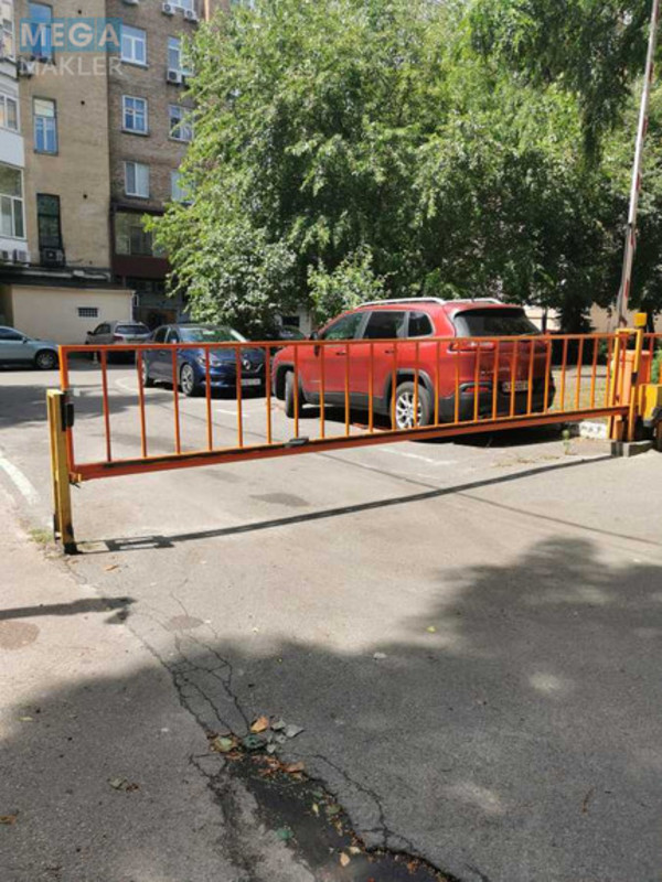 Оренда 2 кімнатної квартири, <a class="location-link" href="/kiev/" title="Недвижимость Київ">Київ</a>, <a class="location-link" href="/kiev/pecherskij/" title="Недвижимость Печерський район">Печерський р-н</a>, Михаила Грушевского ул., 28/2 (изображение 14)