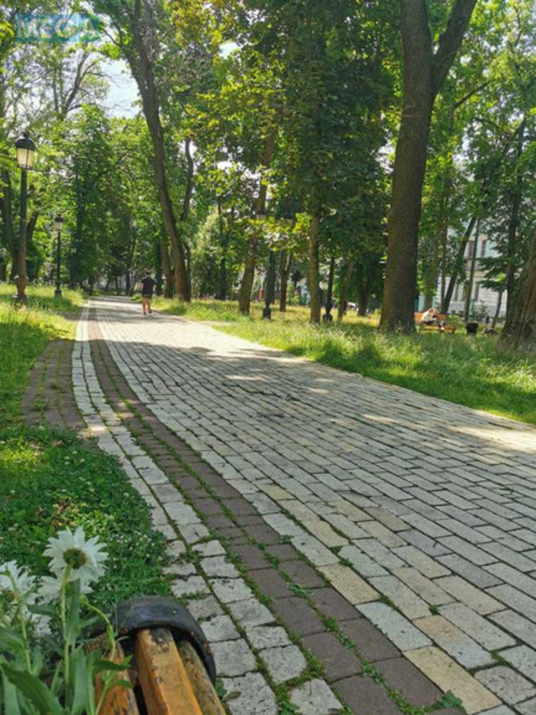 Оренда 2 кімнатної квартири, <a class="location-link" href="/kiev/" title="Недвижимость Київ">Київ</a>, <a class="location-link" href="/kiev/pecherskij/" title="Недвижимость Печерський район">Печерський р-н</a>, Михаила Грушевского ул., 28/2 (изображение 15)