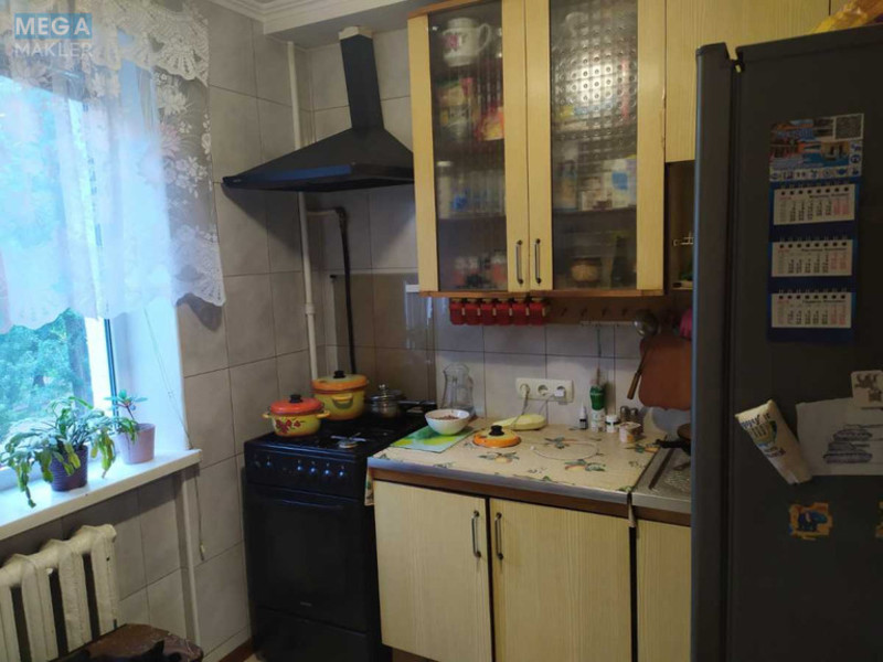Оренда 2 кімнатної квартири, <a class="location-link" href="/kiev/" title="Недвижимость Київ">Київ</a>, <a class="location-link" href="/kiev/solomenskij/" title="Недвижимость Солом'янський район">Солом'янський р-н</a>, Михаила Донца ул., 17/46 (изображение 7)