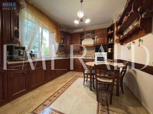 Продаж дома, 2&nbsp;поверху, 358,30&nbsp;кв.м, 6&nbsp;кімнат, ділянка 30&nbsp;соток, <a class="location-link" href="/lesniki-selo/" title="Недвижимость Лісники">Лісники</a>, Обсерваторная, 37 (изображение 23)