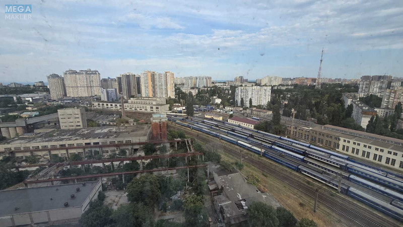 Оренда 2 кімнатної квартири, <a class="location-link" href="/odessa/" title="Недвижимость Одеса">Одеса</a>, <a class="location-link" href="/odessa/primorskij/" title="Недвижимость Приморський район">Приморський р-н</a>, Бассейная, 6а (изображение 2)