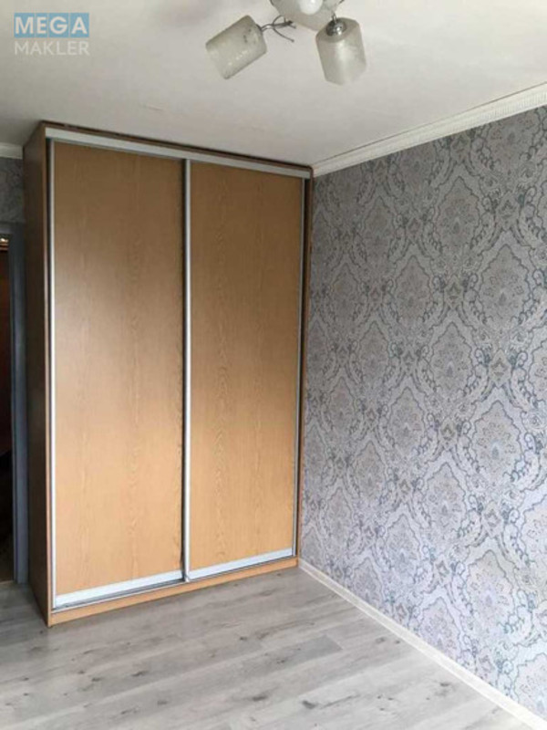 Продаж 3 кімнатної квартири (58,2/?/5,3), 8 пов. 9 пов. будинку, <a class="location-link" href="/kiev/" title="Недвижимость Київ">Київ</a>, <a class="location-link" href="/kiev/desnyanskij/" title="Недвижимость Деснянський район">Деснянський р-н</a>, Мілютенка вул., 11 (изображение 2)