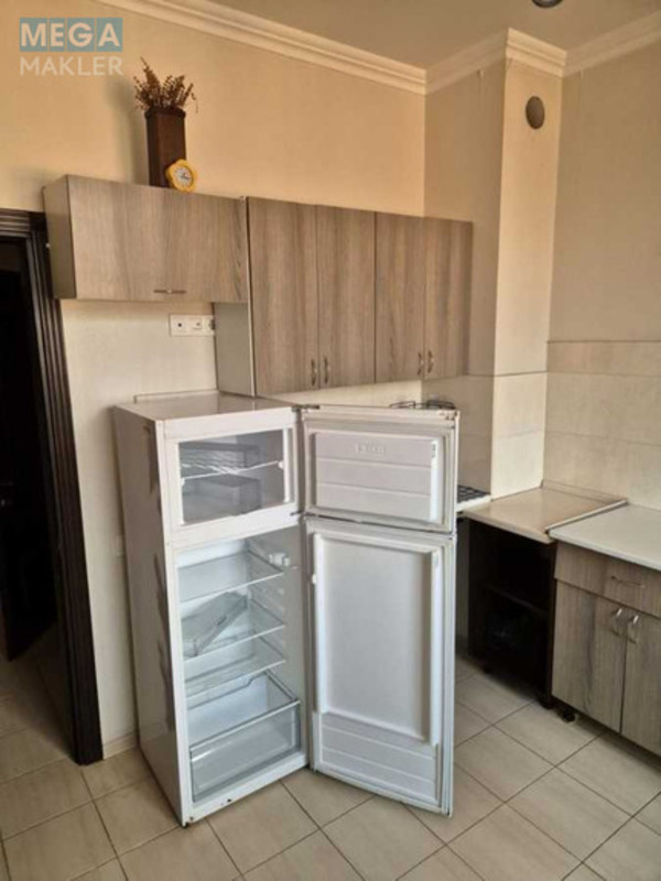 Оренда 1 кімнатної квартири, <a class="location-link" href="/odessa/" title="Недвижимость Одеса">Одеса</a>, <a class="location-link" href="/odessa/malinovskij/" title="Недвижимость Малиновський район">Малиновський р-н</a>, Вадатурского, 18б (изображение 10)