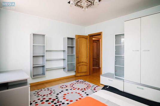 Продаж дома, 2&nbsp;поверху, 403&nbsp;кв.м, 5&nbsp;кімнат, ділянка 25&nbsp;соток, <a class="location-link" href="/lutsk/" title="Недвижимость Луцьк">Луцьк</a>, Загородня, 13 (изображение 14)