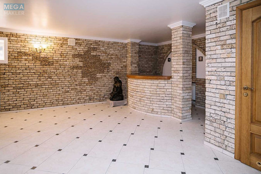 Продаж дома, 2&nbsp;поверху, 403&nbsp;кв.м, 5&nbsp;кімнат, ділянка 25&nbsp;соток, <a class="location-link" href="/lutsk/" title="Недвижимость Луцьк">Луцьк</a>, Загородня, 13 (изображение 22)
