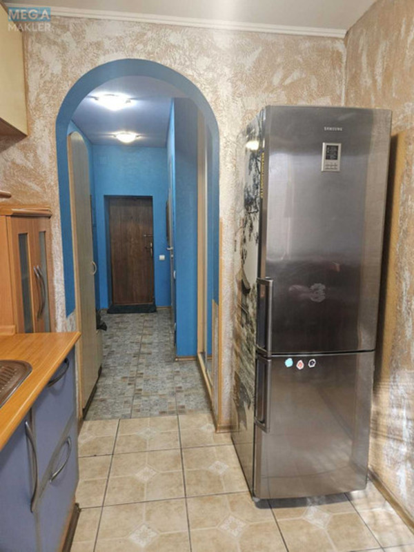 Продаж 1 кімнатної квартири (34/?/8), 1 пов. 5 пов. будинку, <a class="location-link" href="/kiev/" title="Недвижимость Київ">Київ</a>, <a class="location-link" href="/kiev/pecherskij/" title="Недвижимость Печерський район">Печерський р-н</a>, Михайла Бойчука вул., 28а (изображение 9)