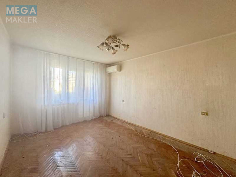 Продаж 2 кімнатної квартири (51/30/7), 5 пов. 10 пов. будинку, <a class="location-link" href="/kiev/" title="Недвижимость Київ">Київ</a>, <a class="location-link" href="/kiev/podolskij/" title="Недвижимость Подільський район">Подільський р-н</a>, Івана Виговського вул., 11а (изображение 6)
