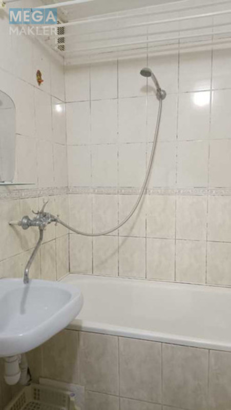 Продаж 1 кімнатної квартири (34,7/12,2/8,3), 1 пов. 16 пов. будинку, <a class="location-link" href="/kiev/" title="Недвижимость Київ">Київ</a>, <a class="location-link" href="/kiev/svyatoshinskij/" title="Недвижимость Святошинський район">Святошинський р-н</a>, Академіка Єфремова вул., 19 (изображение 10)