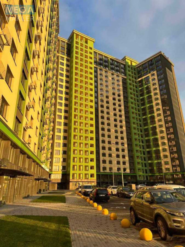 Продаж 3 кімнатної квартири (98,8/76/20), 17 пов. 23 пов. будинку, <a class="location-link" href="/kiev/" title="Недвижимость Київ">Київ</a>, <a class="location-link" href="/kiev/goloseevskij/" title="Недвижимость Голосіївський район">Голосіївський р-н</a>, Михайла Максимовича вул., 32Б (изображение 8)