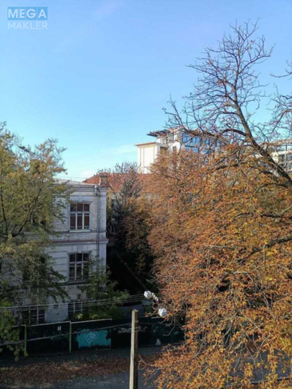 Оренда 2 кімнатної квартири, <a class="location-link" href="/kiev/" title="Недвижимость Київ">Київ</a>, <a class="location-link" href="/kiev/pecherskij/" title="Недвижимость Печерський район">Печерський р-н</a>, Лютеранська вул. (изображение 2)