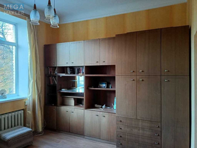 Оренда 2 кімнатної квартири, <a class="location-link" href="/kiev/" title="Недвижимость Київ">Київ</a>, <a class="location-link" href="/kiev/pecherskij/" title="Недвижимость Печерський район">Печерський р-н</a>, Лютеранська вул. (изображение 7)